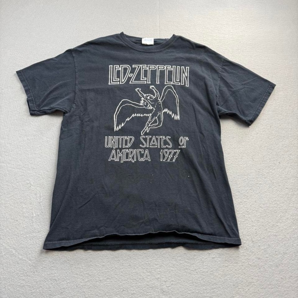 Led Zeppelin United States of America 1977 Graphic Band Tee Men's Large